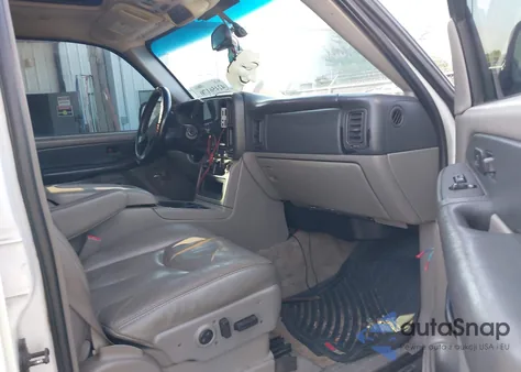 2003 Chevrolet Suburban 1500 Z71 from USA, damaged, VIN 3GNFK16ZX3G188078